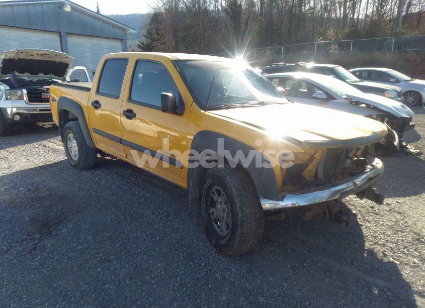 2004 Chevrolet Colorado LS (VIN 1GCDT136048146372) main photo
