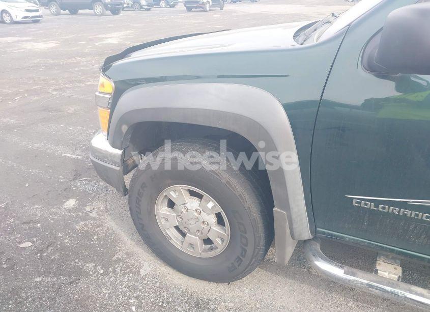 Photo 6 of 2005 Chevrolet Colorado LS (VIN 1GCDT136058225588)