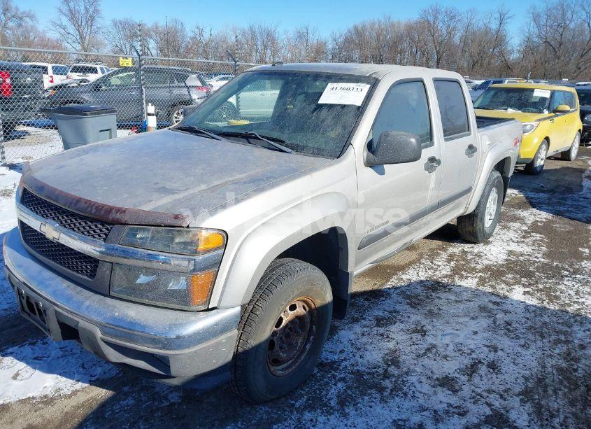 Photo 2 of 2005 Chevrolet Colorado LS (VIN 1GCDT136058242682)