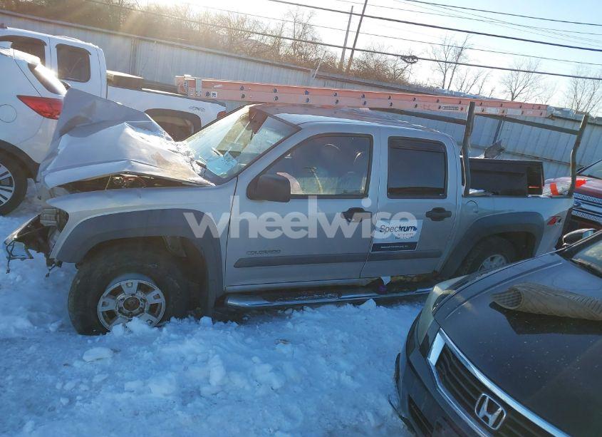 Photo 14 of 2004 Chevrolet Colorado LS (VIN 1GCDT136148102512)