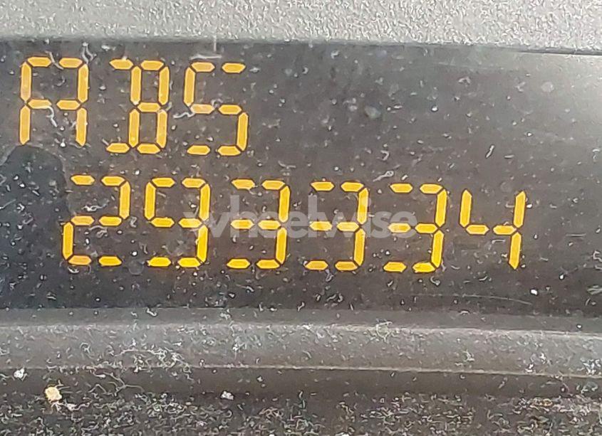 Photo 15 of 2004 Chevrolet Colorado LS (VIN 1GCDT136148102512)