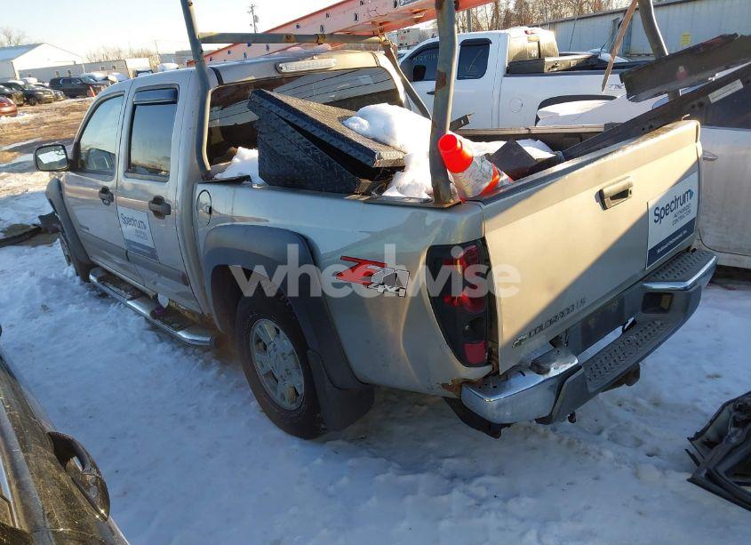 Photo 3 of 2004 Chevrolet Colorado LS (VIN 1GCDT136148102512)