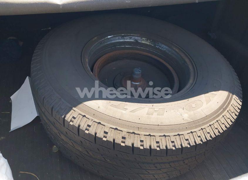 Photo 12 of 2004 Chevrolet Colorado LS (VIN 1GCDT136148133372)