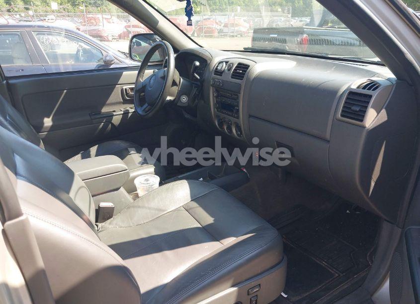 Photo 5 of 2004 Chevrolet Colorado LS (VIN 1GCDT136148133372)