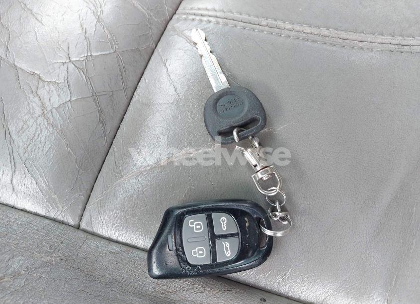 Photo 11 of 2004 Chevrolet Colorado LS (VIN 1GCDT136148165710)