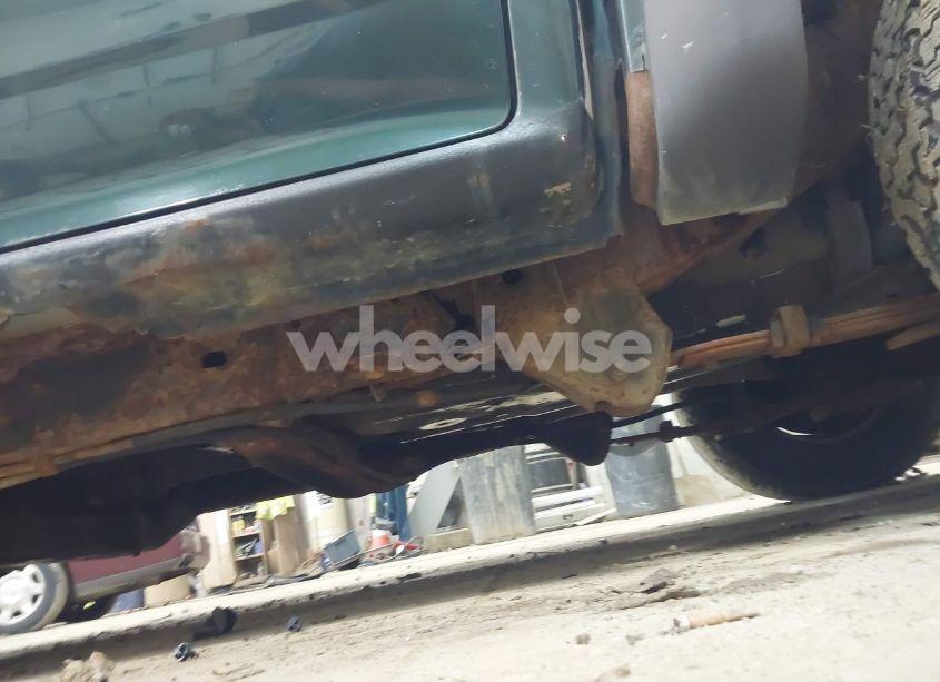 Photo 6 of 2005 Chevrolet Colorado 1SF LS Z71 (VIN 1GCDT136158105430)