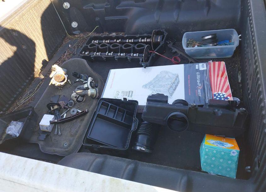 Photo 12 of 2005 Chevrolet Colorado LS (VIN 1GCDT136158152408)