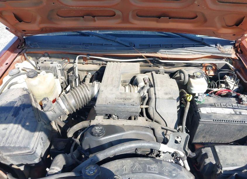 Photo 10 of 2005 Chevrolet Colorado LS (VIN 1GCDT136158216222)