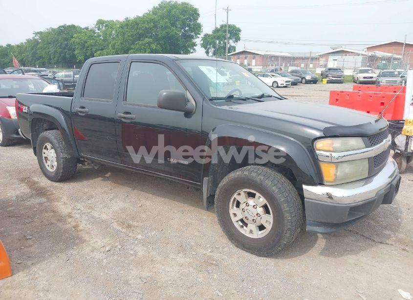 2005 Chevrolet Colorado LS (VIN 1GCDT136158260379) main photo