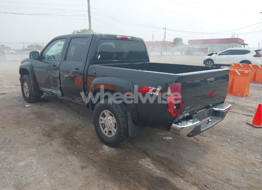 Photo 3 of 2005 Chevrolet Colorado LS (VIN 1GCDT136158260379)