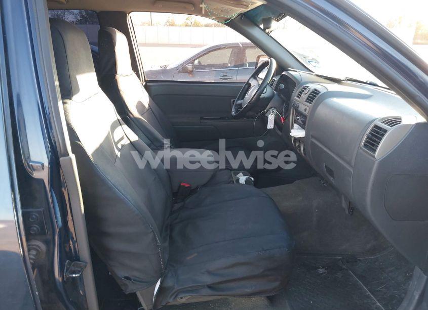 Photo 5 of 2004 Chevrolet Colorado LS (VIN 1GCDT136248215241)