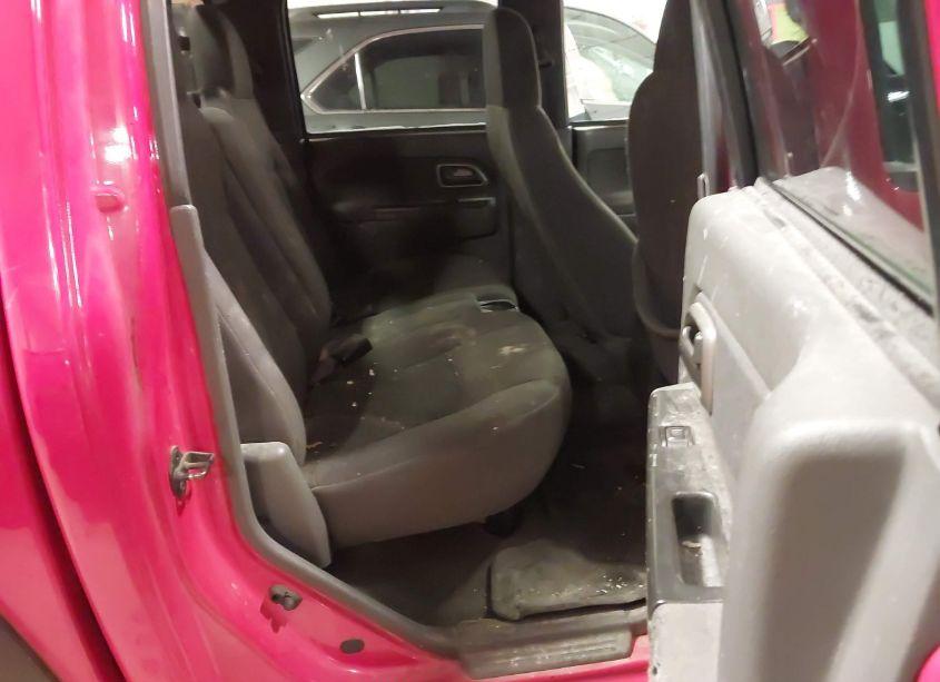 Photo 8 of 2005 Chevrolet Colorado LS (VIN 1GCDT136258122592)