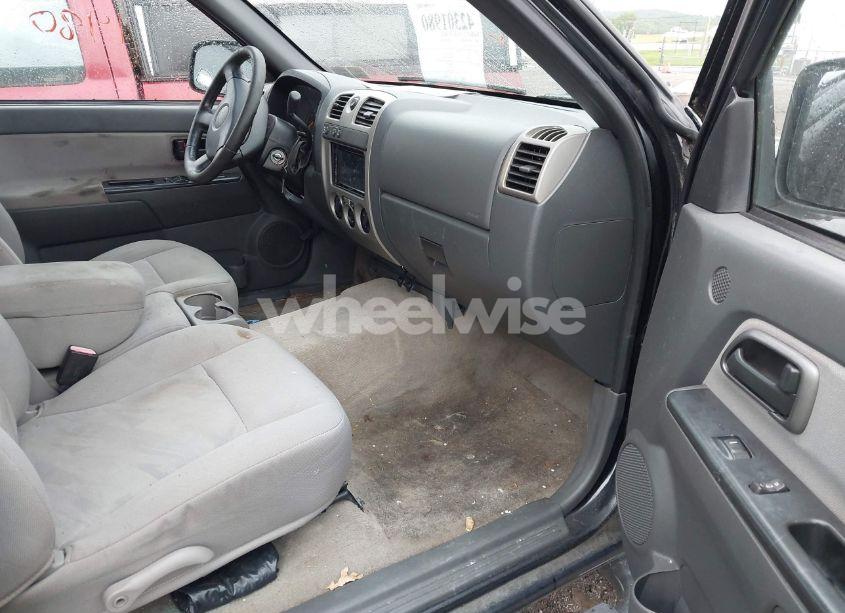 Photo 5 of 2005 Chevrolet Colorado LS (VIN 1GCDT136258144110)