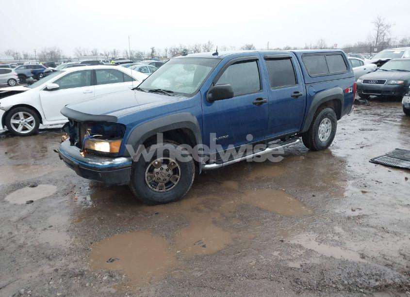 Photo 2 of 2005 Chevrolet Colorado LS (VIN 1GCDT136258152045)