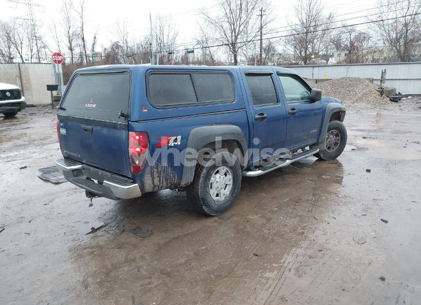 Photo 4 of 2005 Chevrolet Colorado LS (VIN 1GCDT136258152045)