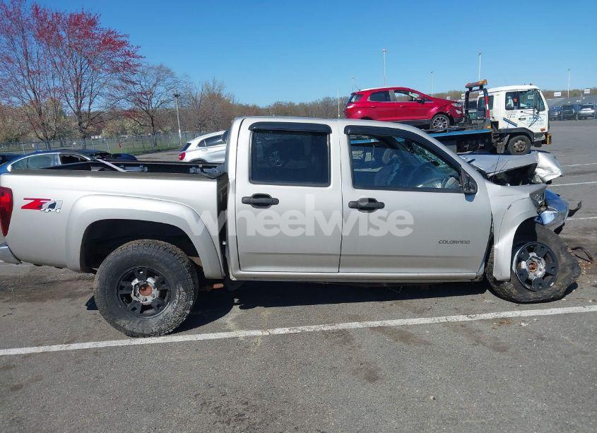 Photo 13 of 2004 Chevrolet Colorado LS (VIN 1GCDT136348198952)