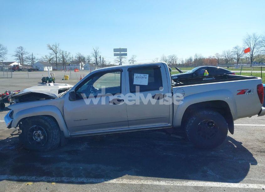 Photo 14 of 2004 Chevrolet Colorado LS (VIN 1GCDT136348198952)