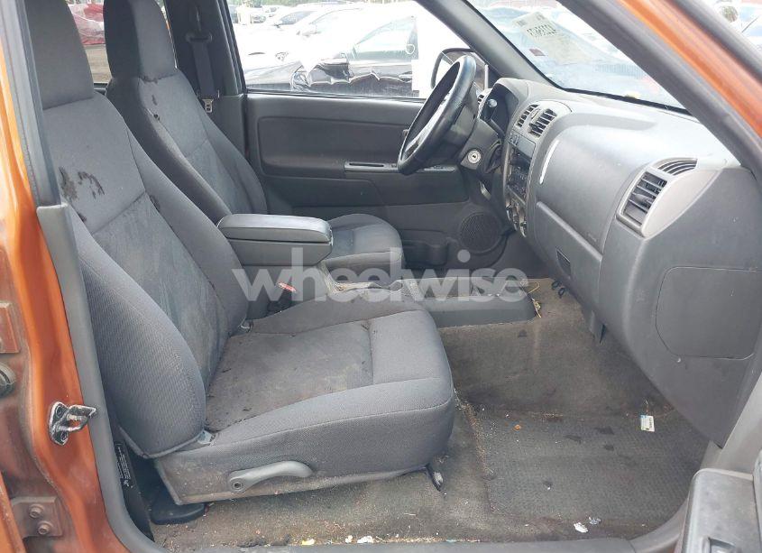 Photo 5 of 2005 Chevrolet Colorado LS (VIN 1GCDT136358144794)