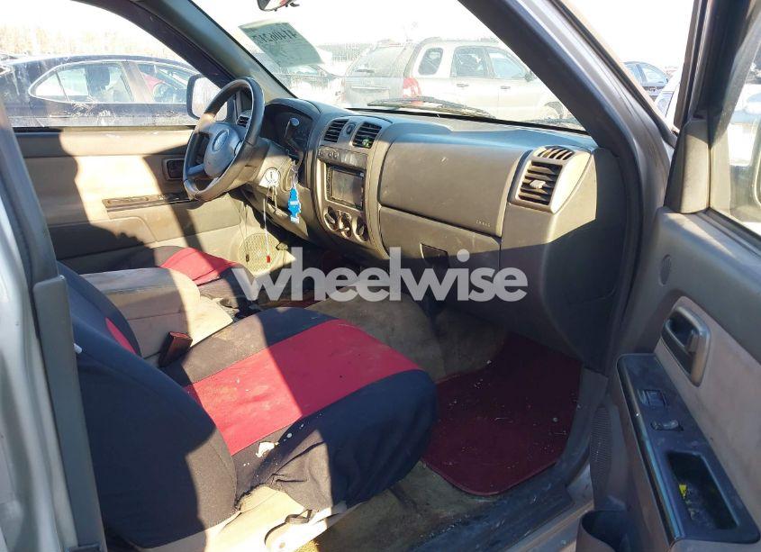 Photo 5 of 2004 Chevrolet Colorado LS (VIN 1GCDT136548123279)