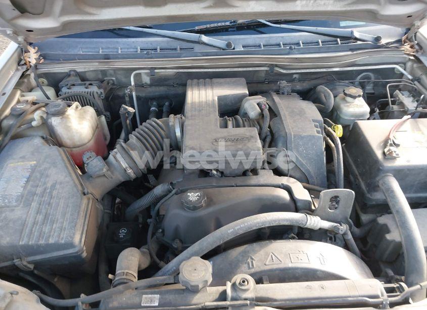 Photo 10 of 2004 Chevrolet Colorado LS (VIN 1GCDT136548164608)