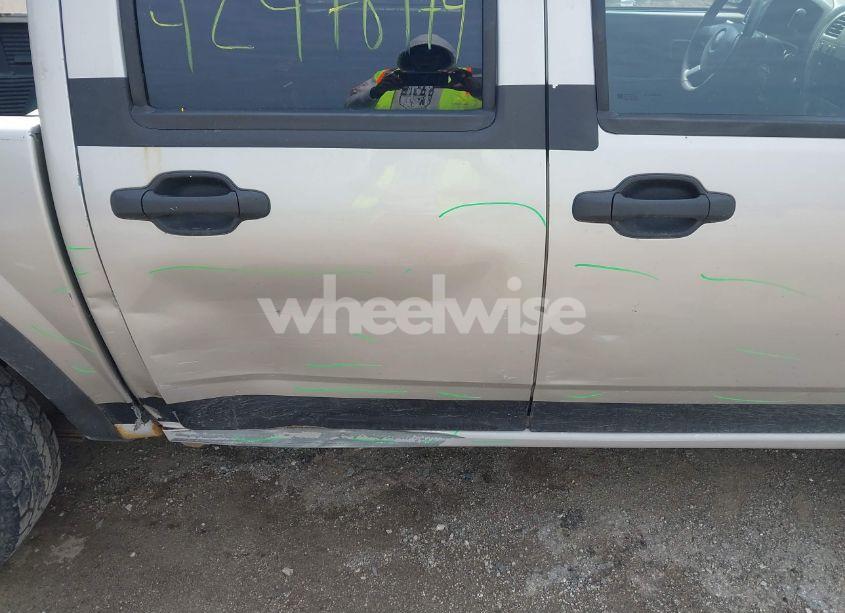 Photo 6 of 2005 Chevrolet Colorado LS (VIN 1GCDT136558162374)