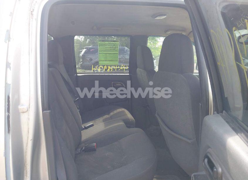 Photo 8 of 2005 Chevrolet Colorado LS (VIN 1GCDT136558162374)