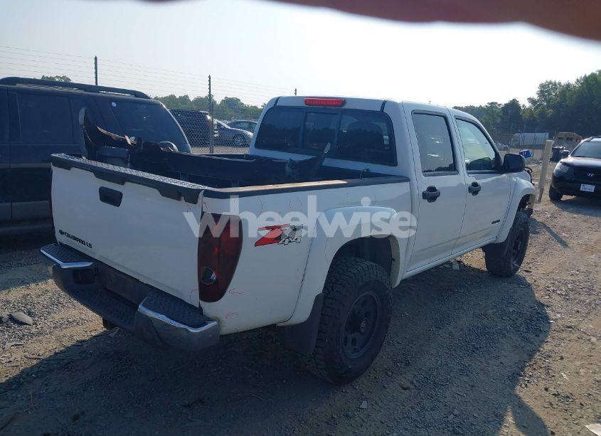 Photo 4 of 2005 Chevrolet Colorado (VIN 1GCDT136558211136)