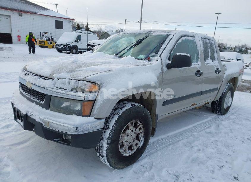Photo 2 of 2005 Chevrolet Colorado LS (VIN 1GCDT136558223612)