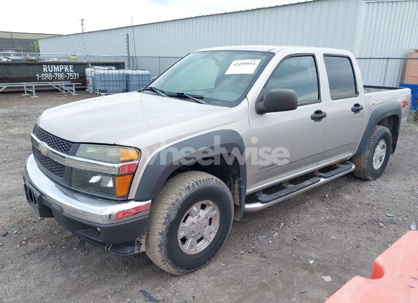 Photo 2 of 2005 Chevrolet Colorado LS (VIN 1GCDT136558229412)