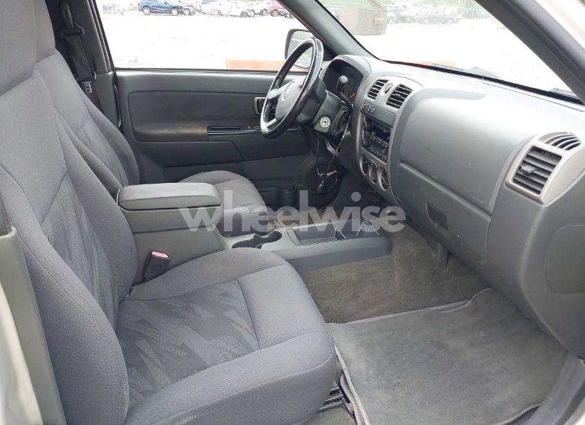 Photo 5 of 2005 Chevrolet Colorado LS (VIN 1GCDT136558229412)