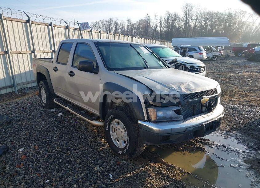 2004 Chevrolet Colorado LS (VIN 1GCDT136648141371) main photo
