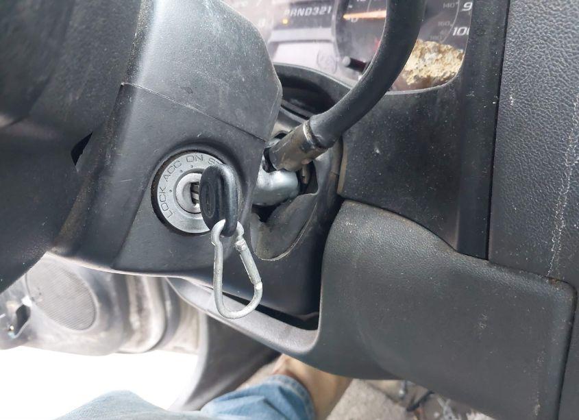 Photo 11 of 2005 Chevrolet Colorado LS (VIN 1GCDT136658260054)