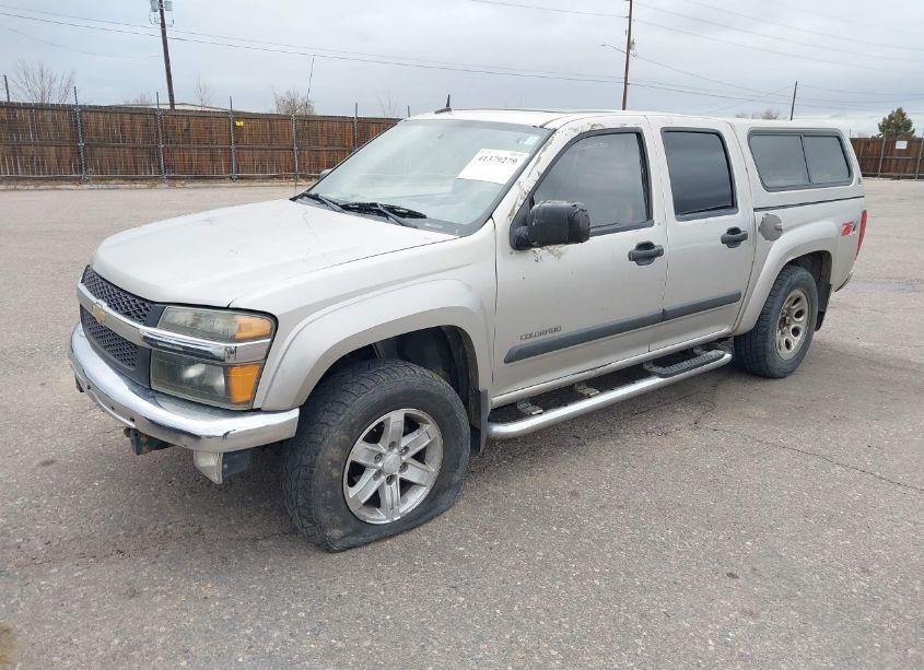 Photo 2 of 2005 Chevrolet Colorado LS (VIN 1GCDT136658260054)