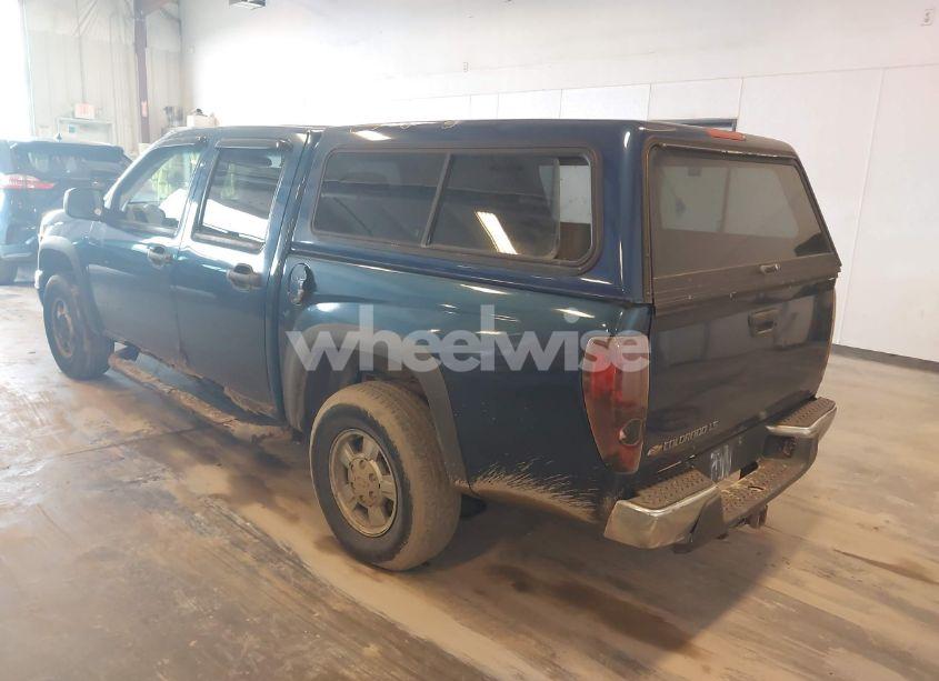 Photo 3 of 2005 Chevrolet Colorado LS (VIN 1GCDT136658270583)