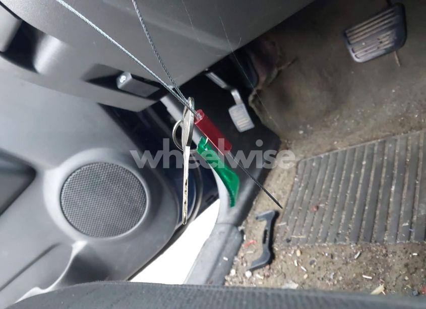 Photo 11 of 2004 Chevrolet Colorado LS (VIN 1GCDT136748185573)