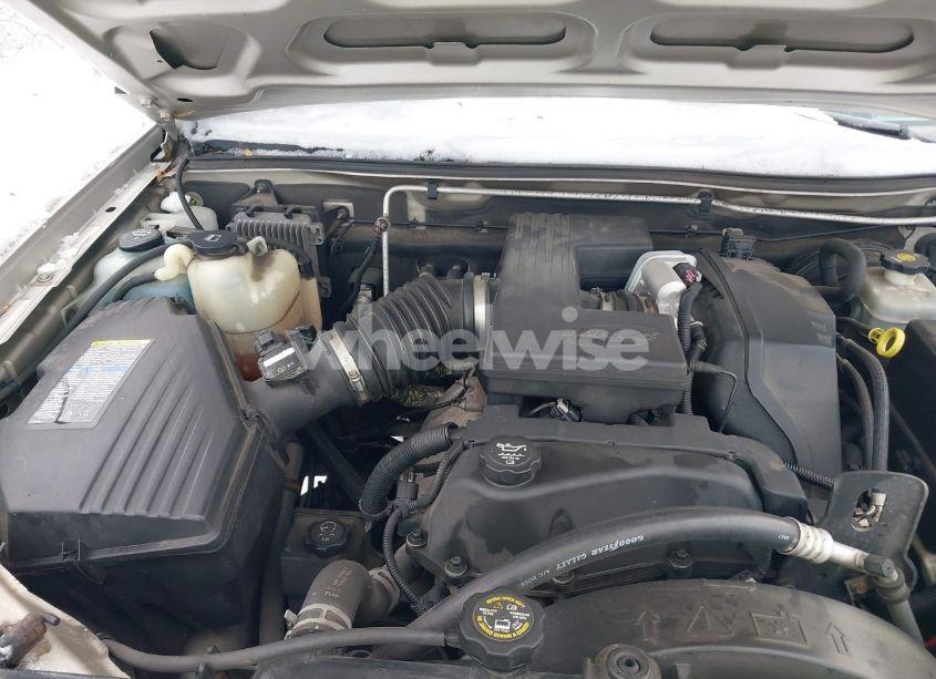 Photo 10 of 2005 Chevrolet Colorado LS (VIN 1GCDT136758155779)