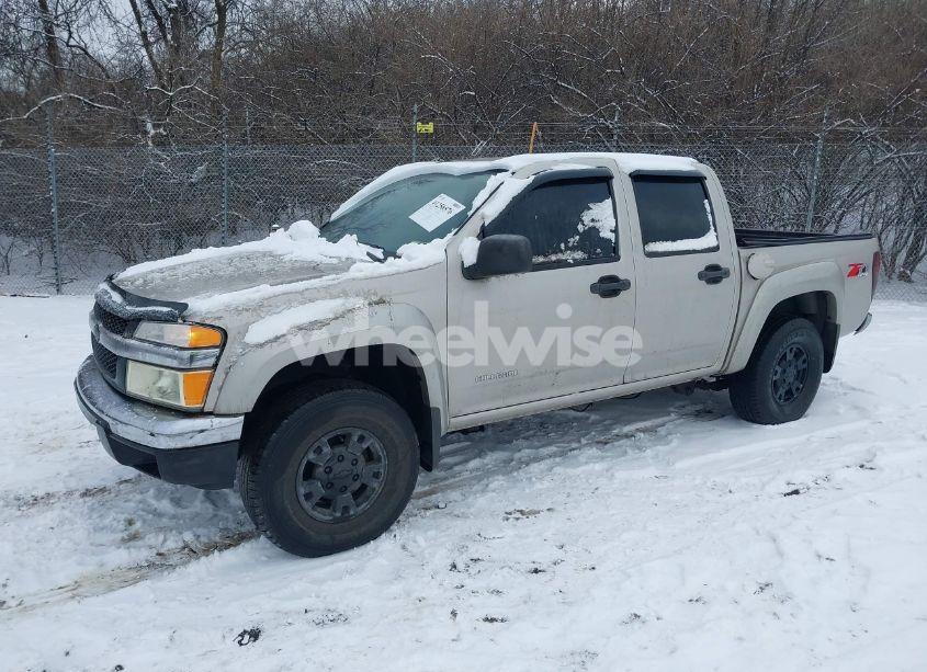 Photo 2 of 2005 Chevrolet Colorado LS (VIN 1GCDT136758155779)