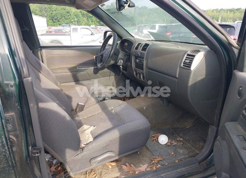 Photo 5 of 2005 Chevrolet Colorado LS (VIN 1GCDT136758177345)