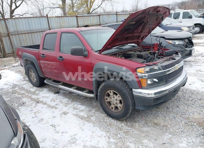2005 Chevrolet Colorado LS (VIN 1GCDT136758205984) main photo