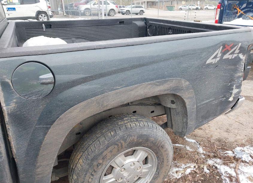 Photo 20 of 2006 Chevrolet Colorado LT (VIN 1GCDT136768125263)