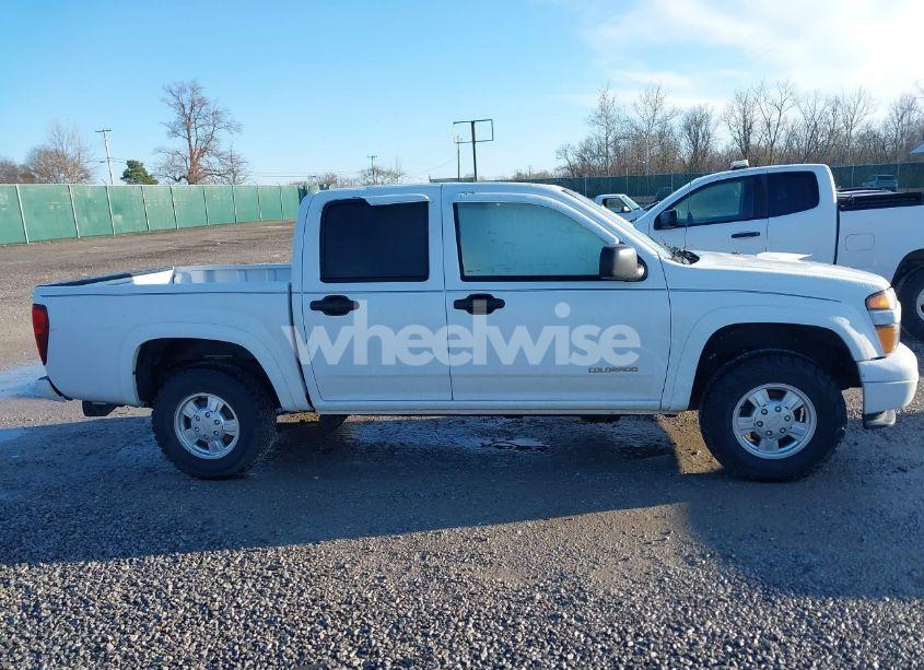 Photo 13 of 2005 Chevrolet Colorado LS (VIN 1GCDT136858110284)