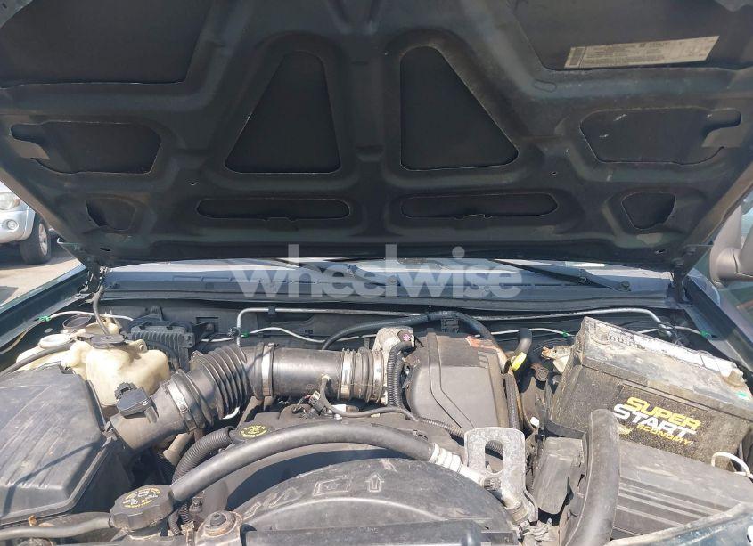 Photo 10 of 2005 Chevrolet Colorado LS (VIN 1GCDT136858110687)