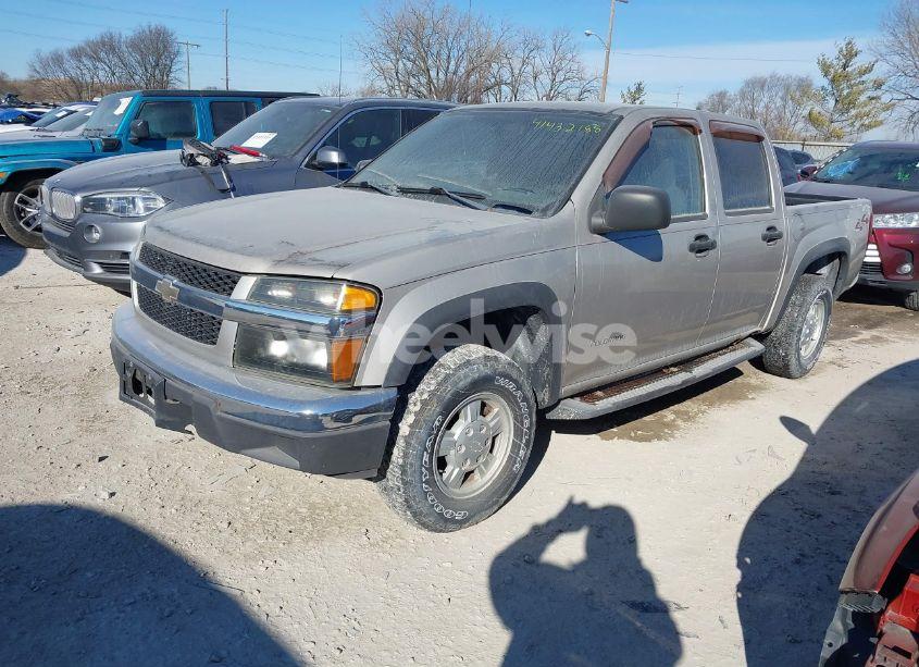 Photo 2 of 2005 Chevrolet Colorado LS (VIN 1GCDT136858151191)