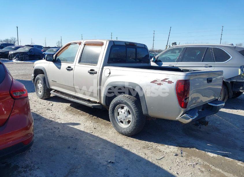 Photo 3 of 2005 Chevrolet Colorado LS (VIN 1GCDT136858151191)
