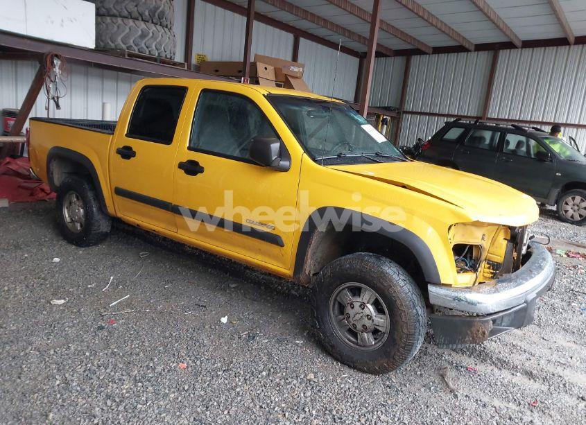 2005 Chevrolet Colorado LS (VIN 1GCDT136858229114) main photo