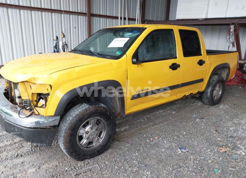 Photo 2 of 2005 Chevrolet Colorado LS (VIN 1GCDT136858229114)