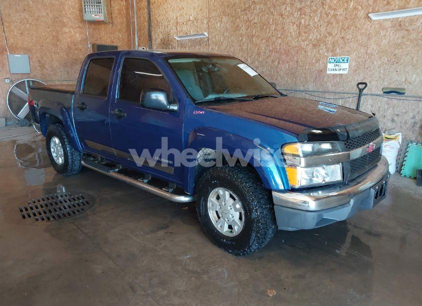 2005 Chevrolet Colorado LS (VIN 1GCDT136X58139625) main photo