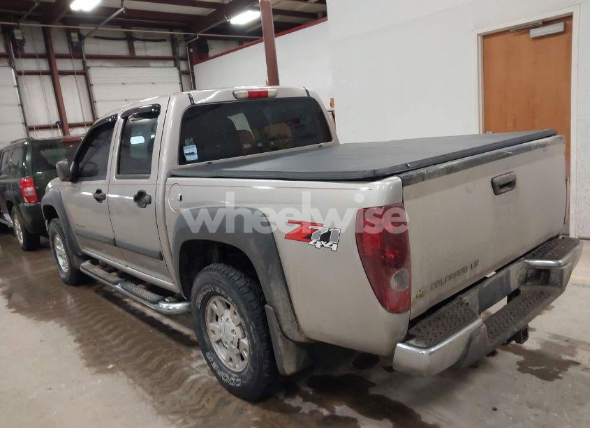 Photo 3 of 2005 Chevrolet Colorado LS (VIN 1GCDT136X58185830)