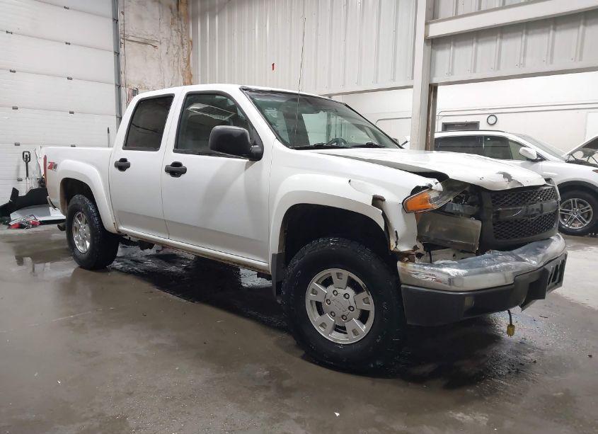 2005 Chevrolet Colorado (VIN 1GCDT136X58265371) main photo