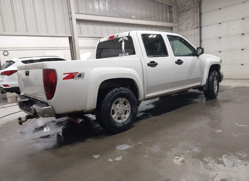 Photo 4 of 2005 Chevrolet Colorado (VIN 1GCDT136X58265371)